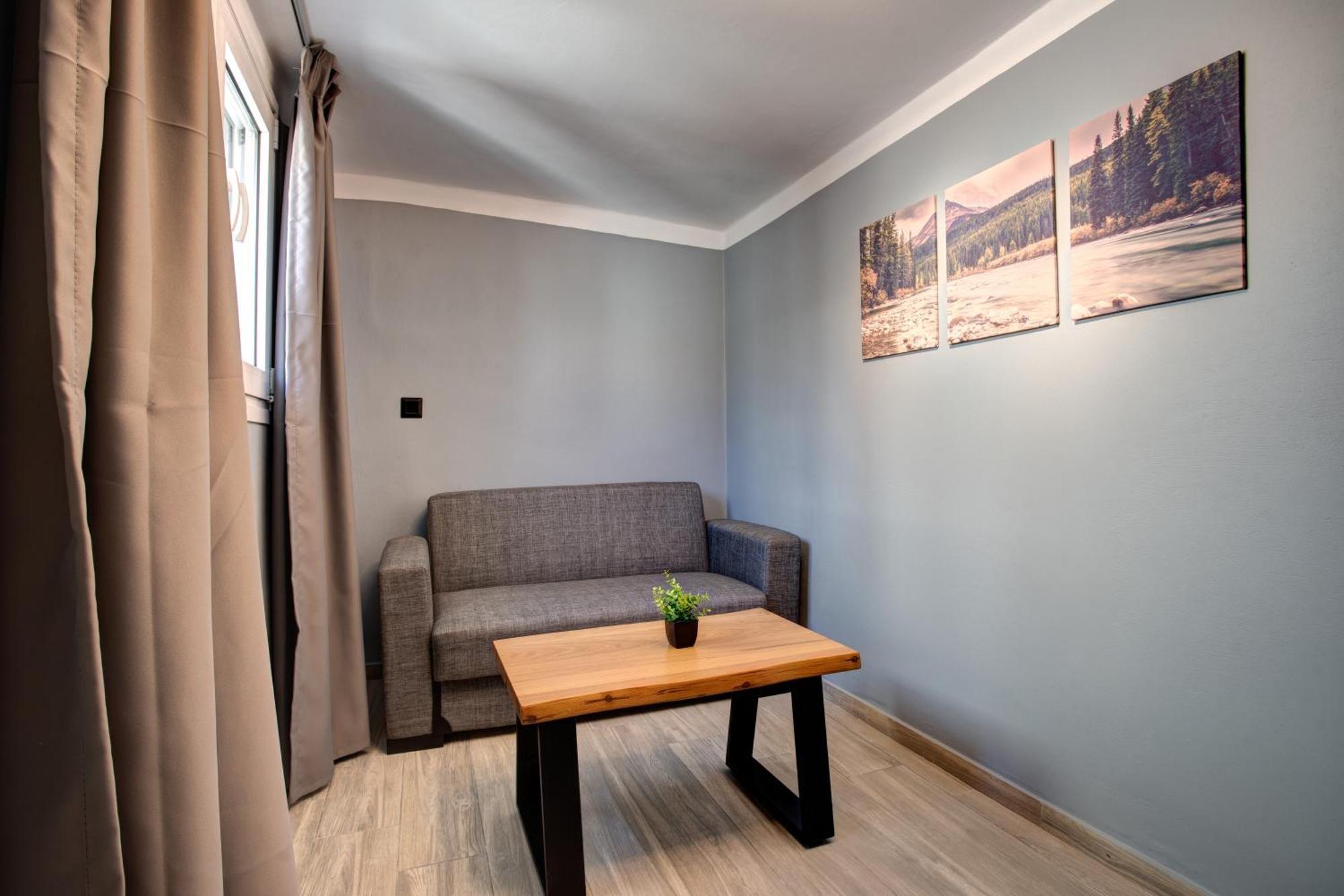 Agora Apartments Mytilíni Eksteriør billede