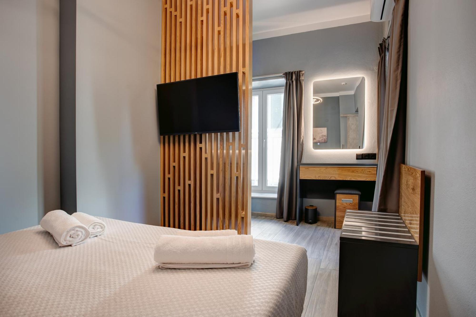 Agora Apartments Mytilíni Eksteriør billede