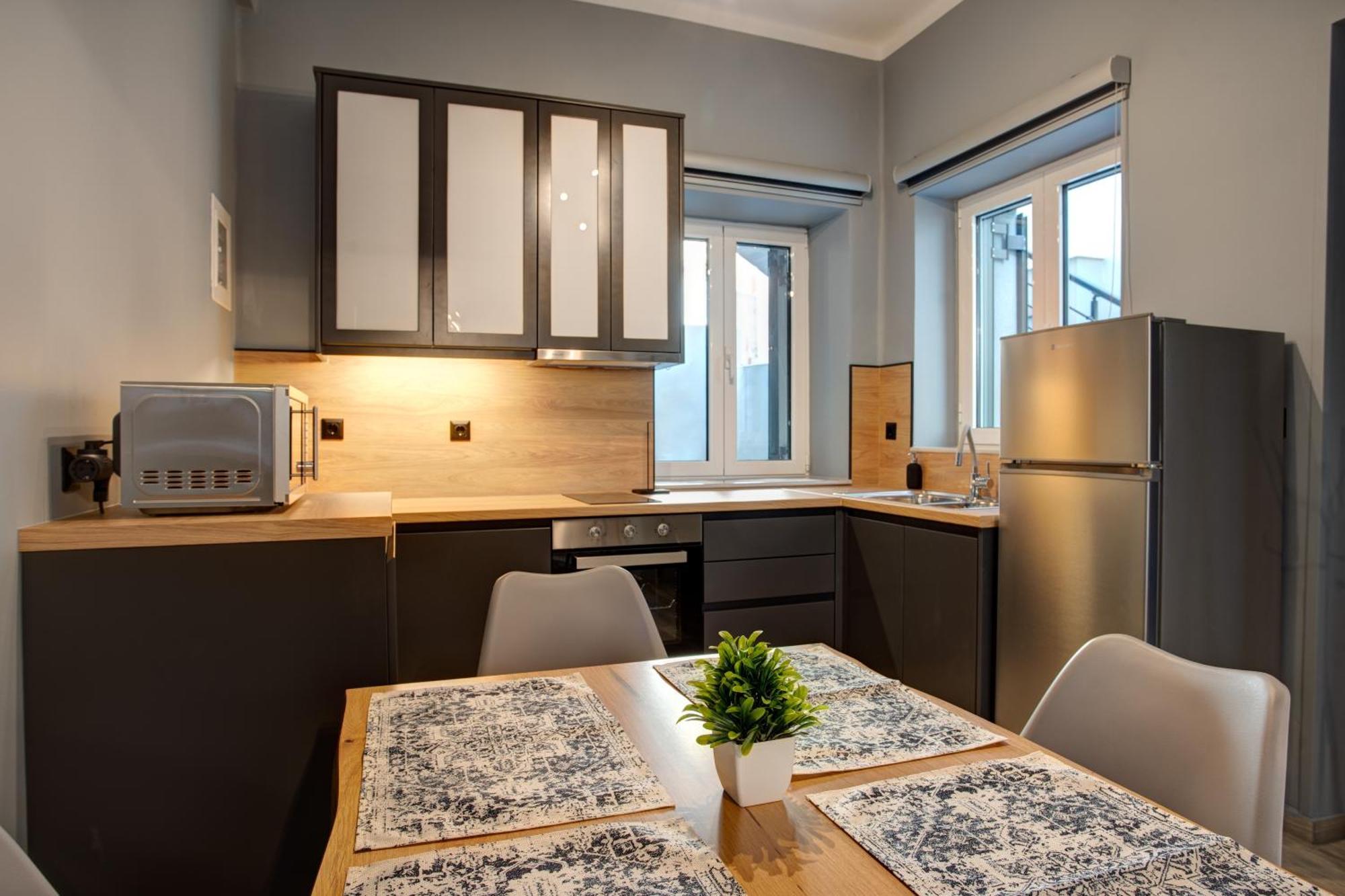 Agora Apartments Mytilíni Eksteriør billede